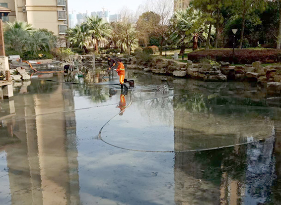 冕宁景观池淤泥清理